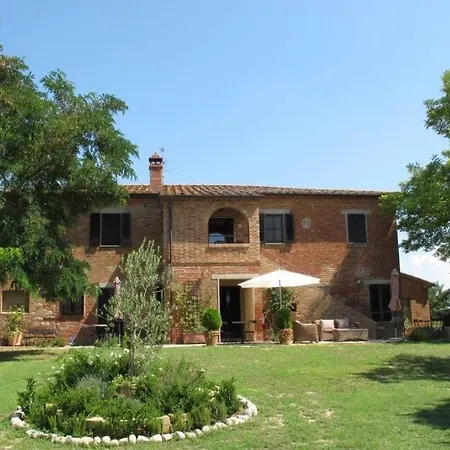 Castiglione Del Lago Sleeps 4 Apartment Ravigliano